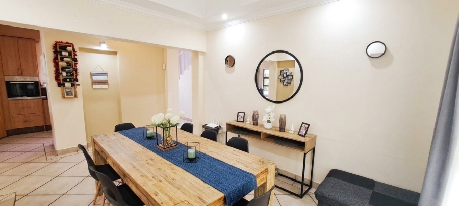 To Let 3 Bedroom Property for Rent in Bryanston Gauteng