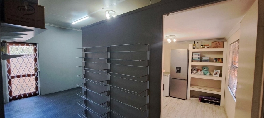 To Let 3 Bedroom Property for Rent in Bryanston Gauteng