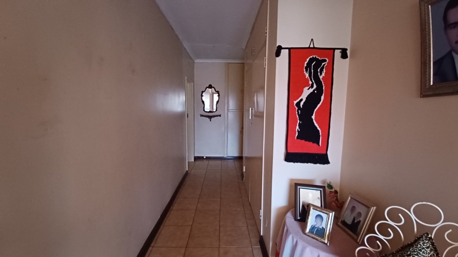 3 Bedroom Property for Sale in Vanderbijlpark SE 6 Gauteng