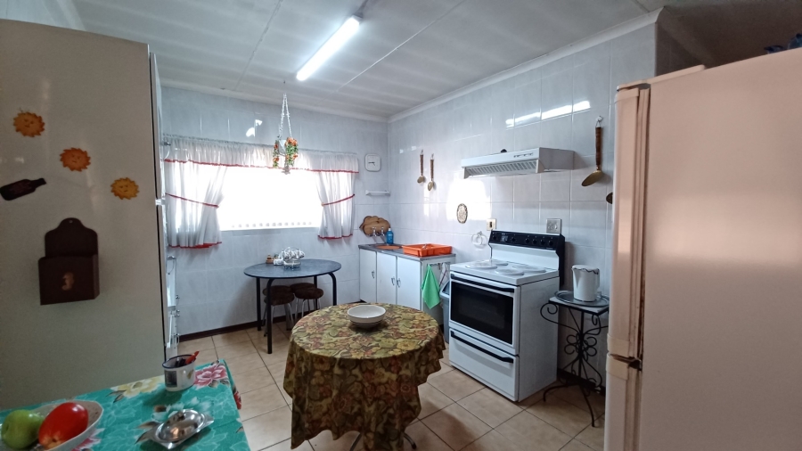 3 Bedroom Property for Sale in Vanderbijlpark SE 6 Gauteng