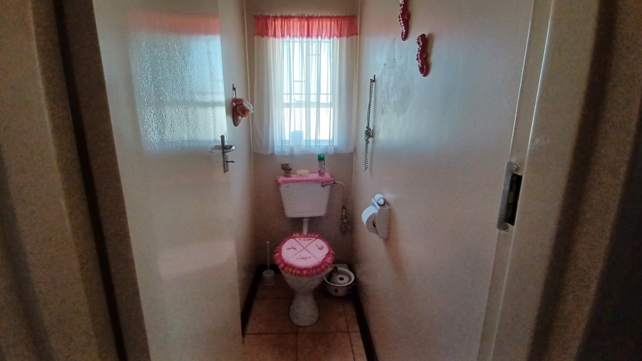 3 Bedroom Property for Sale in Vanderbijlpark SE 6 Gauteng