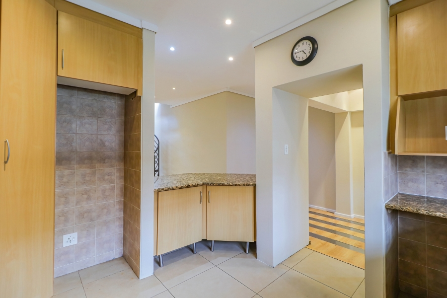 2 Bedroom Property for Sale in Morningside Gauteng