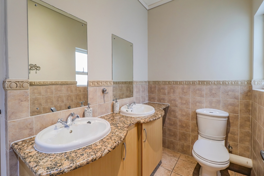 2 Bedroom Property for Sale in Morningside Gauteng