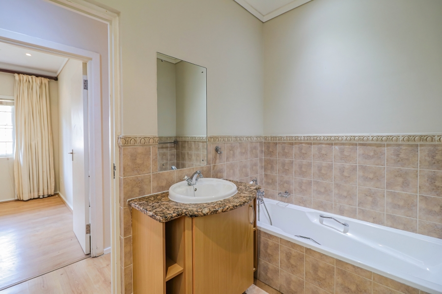 2 Bedroom Property for Sale in Morningside Gauteng