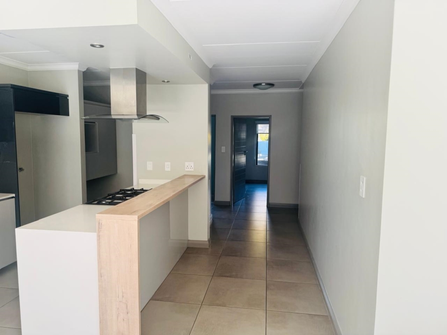3 Bedroom Property for Sale in Carlswald Gauteng