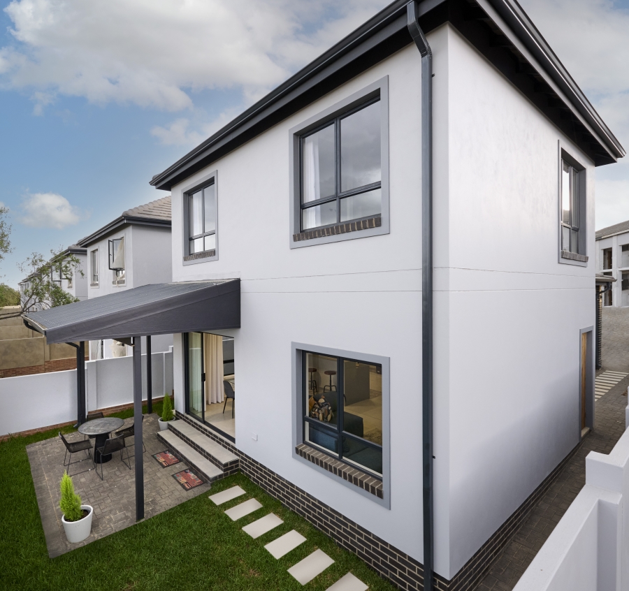 To Let 4 Bedroom Property for Rent in Craigavon Gauteng