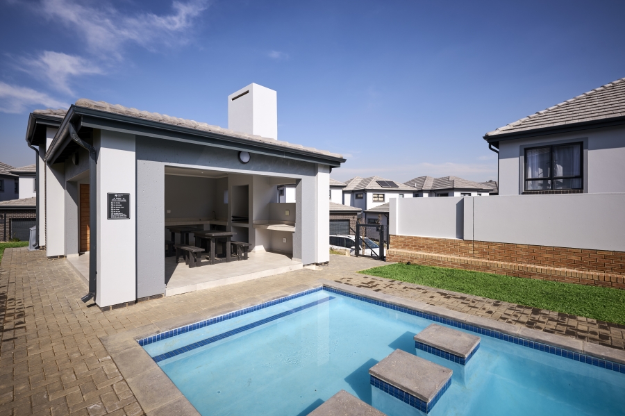 To Let 4 Bedroom Property for Rent in Craigavon Gauteng