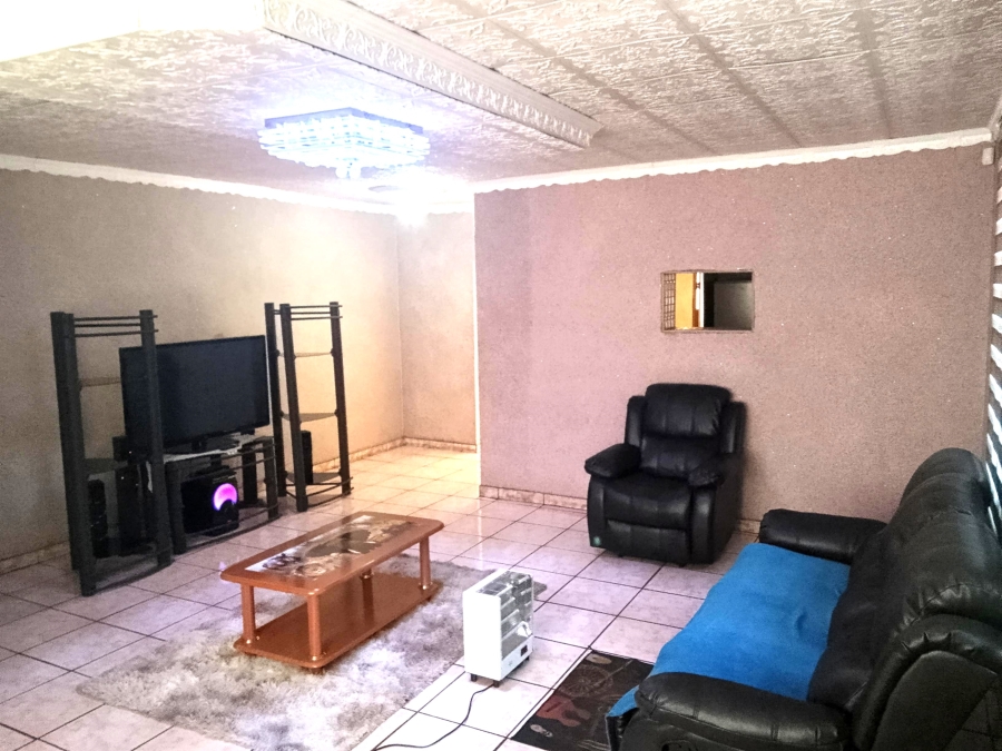 3 Bedroom Property for Sale in Vosloorus Gauteng