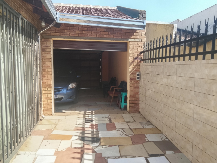 3 Bedroom Property for Sale in Vosloorus Gauteng