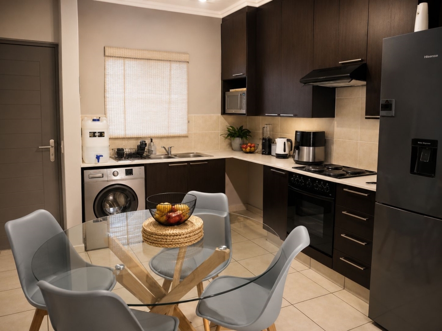 To Let 2 Bedroom Property for Rent in Lonehill Gauteng