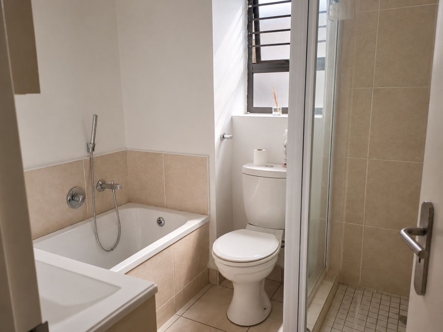 To Let 2 Bedroom Property for Rent in Lonehill Gauteng