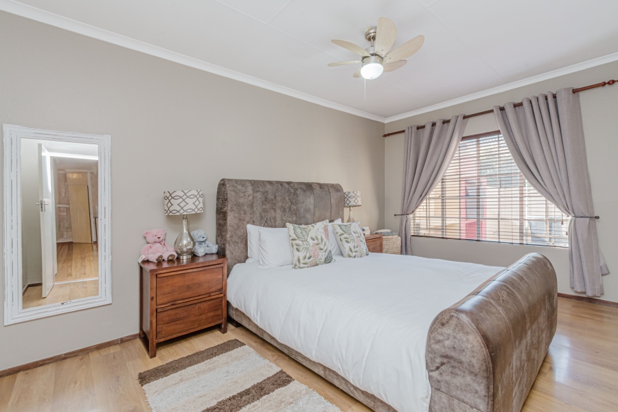 3 Bedroom Property for Sale in North Riding Gauteng