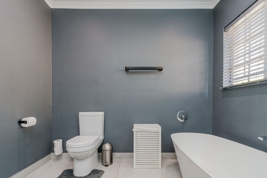 3 Bedroom Property for Sale in North Riding Gauteng