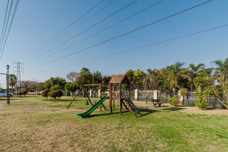 3 Bedroom Property for Sale in North Riding Gauteng
