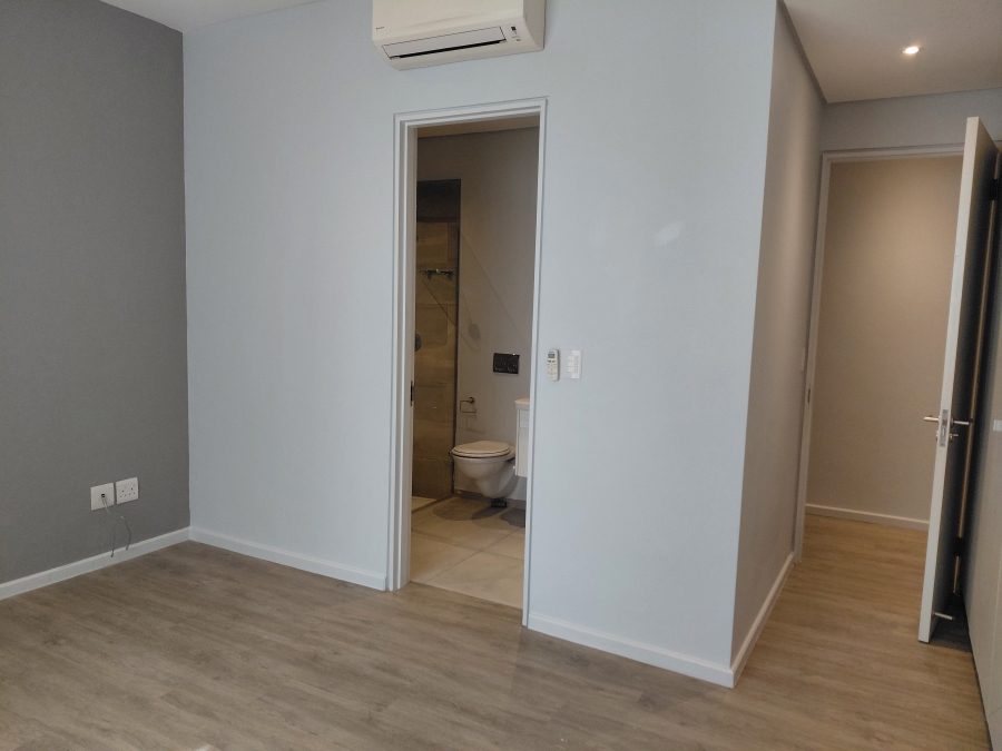 To Let 3 Bedroom Property for Rent in Rosebank Gauteng