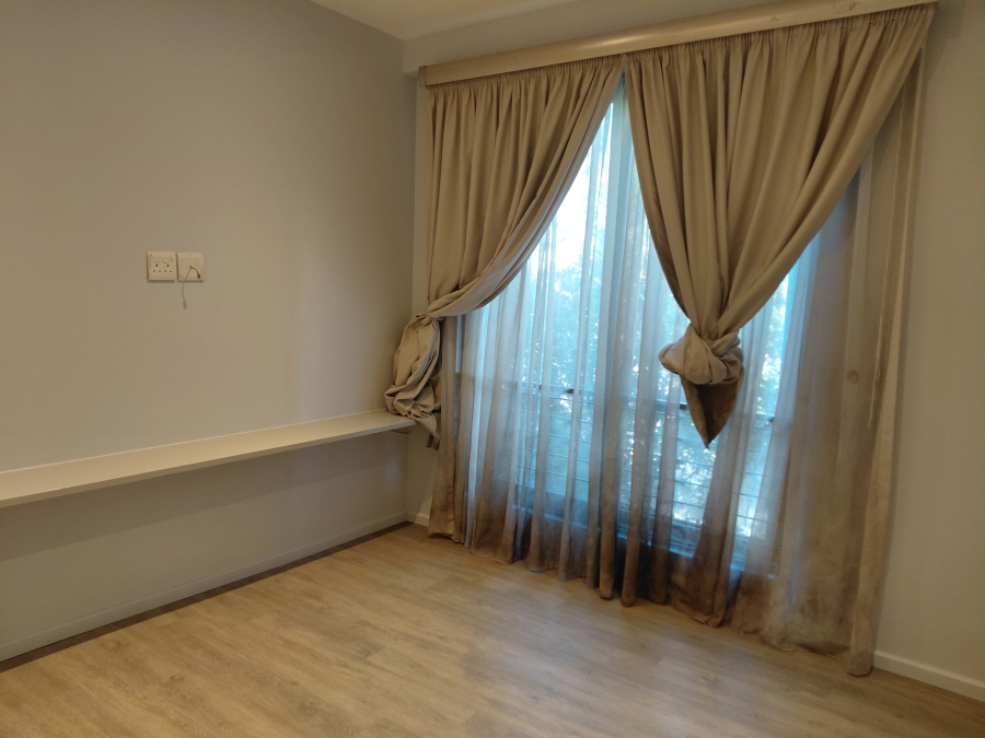 To Let 3 Bedroom Property for Rent in Rosebank Gauteng