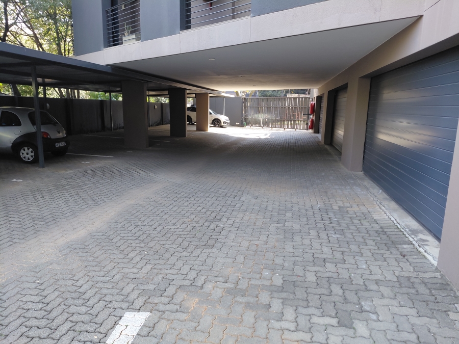 To Let 3 Bedroom Property for Rent in Rosebank Gauteng
