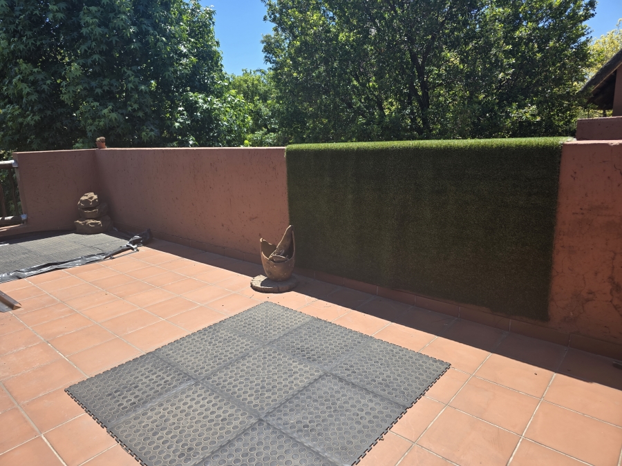 To Let 2 Bedroom Property for Rent in Sunninghill Gauteng