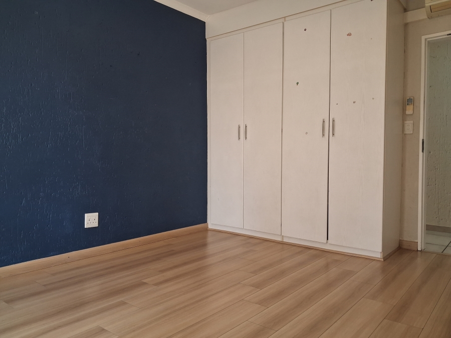 4 Bedroom Property for Sale in Greenstone Hill Gauteng
