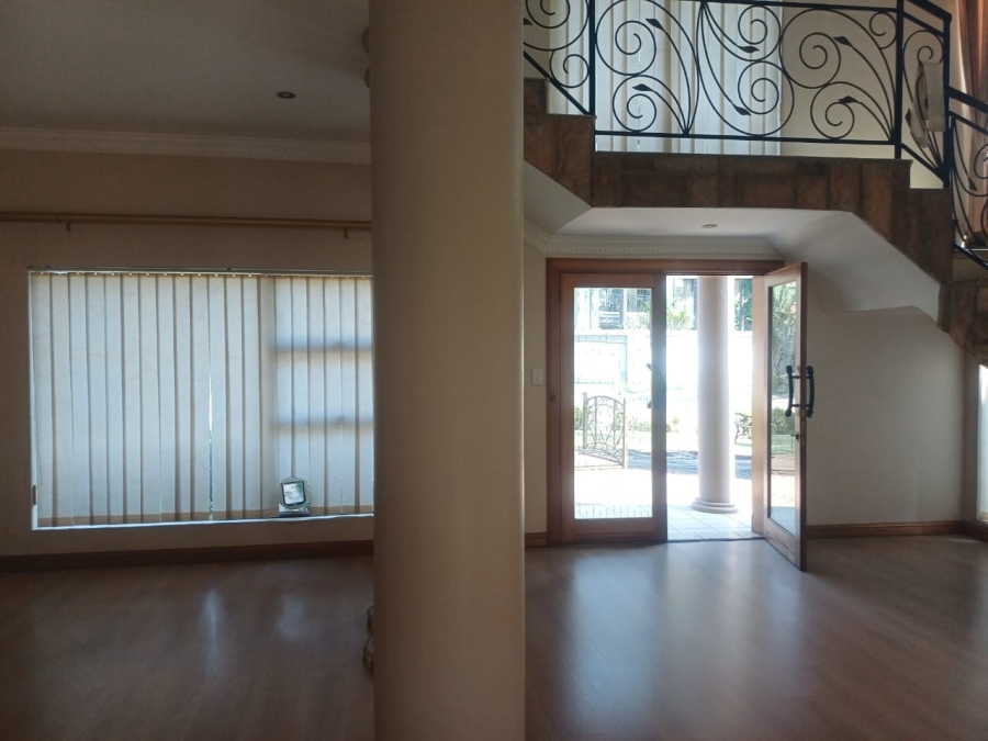 3 Bedroom Property for Sale in Lakefield Gauteng