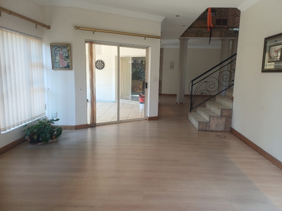 3 Bedroom Property for Sale in Lakefield Gauteng