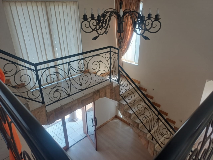 3 Bedroom Property for Sale in Lakefield Gauteng
