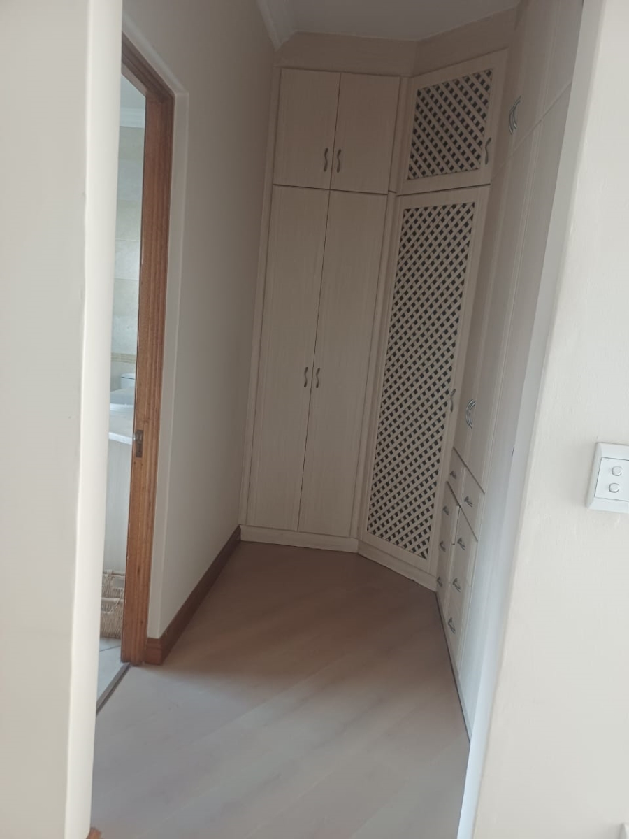 3 Bedroom Property for Sale in Lakefield Gauteng