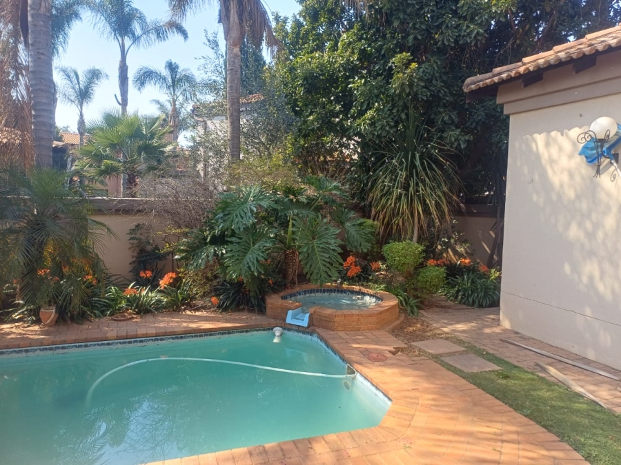 3 Bedroom Property for Sale in Lakefield Gauteng