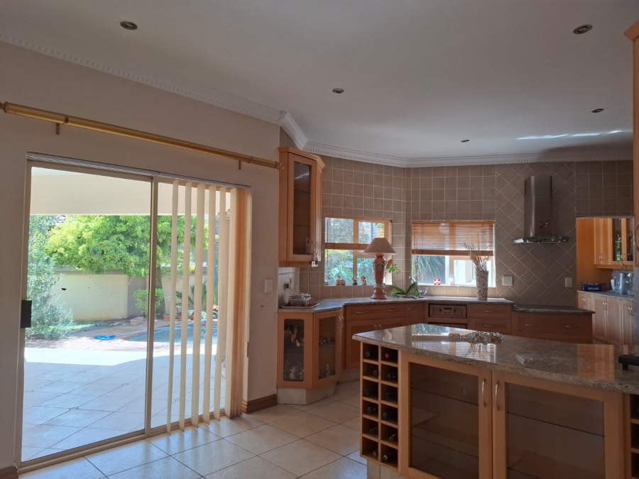 3 Bedroom Property for Sale in Lakefield Gauteng
