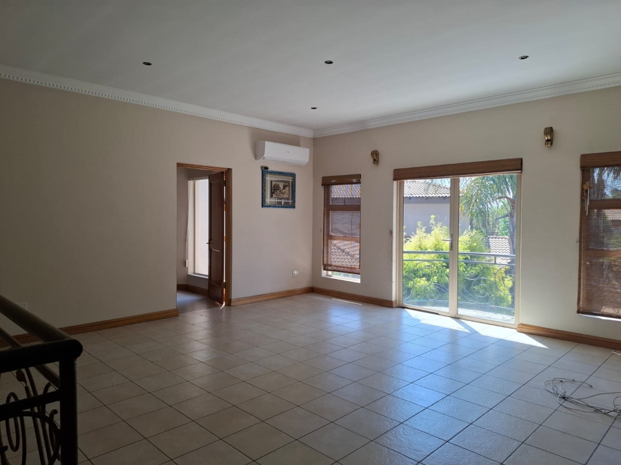 3 Bedroom Property for Sale in Lakefield Gauteng
