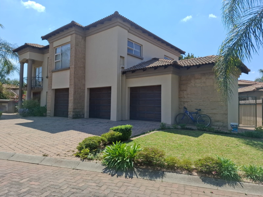 3 Bedroom Property for Sale in Lakefield Gauteng
