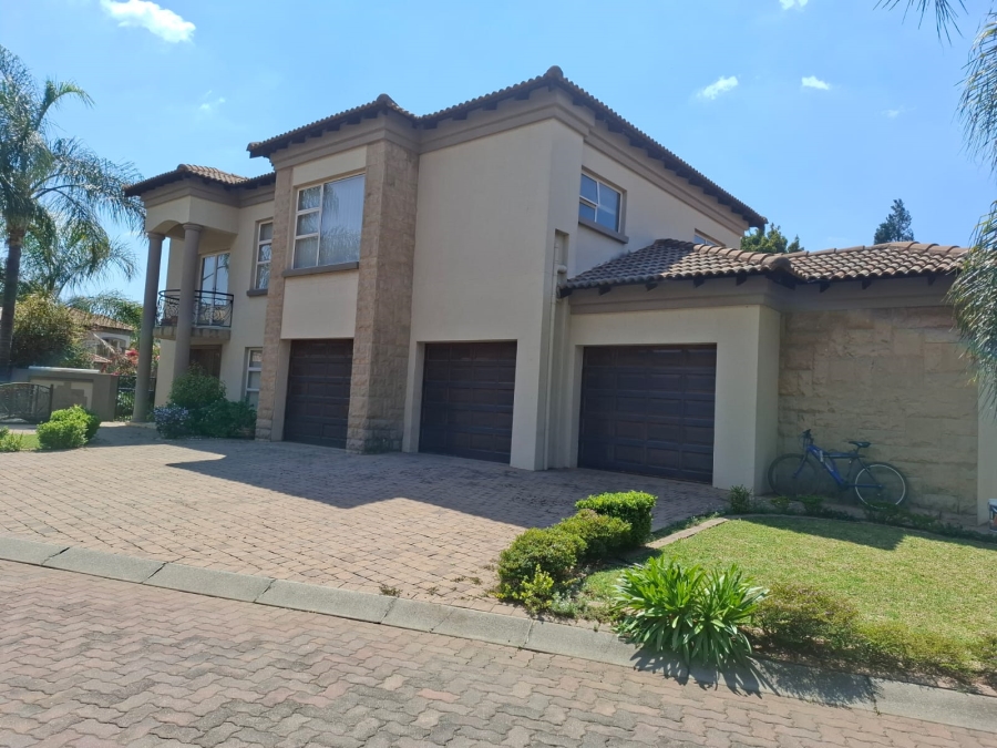 3 Bedroom Property for Sale in Lakefield Gauteng