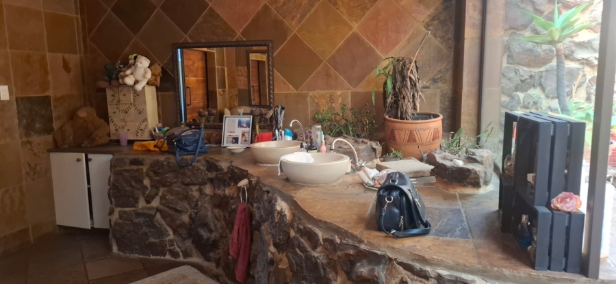 4 Bedroom Property for Sale in Benoni North Gauteng