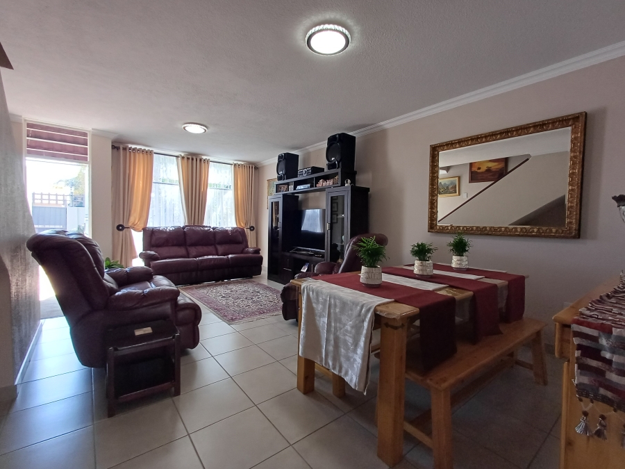 2 Bedroom Property for Sale in Eastleigh Gauteng