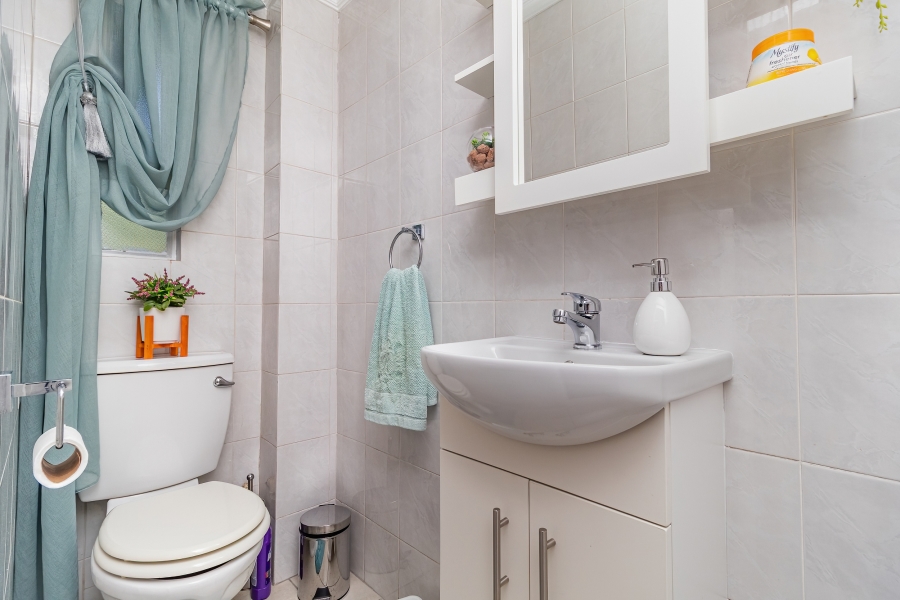 2 Bedroom Property for Sale in Eastleigh Gauteng