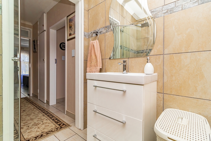 2 Bedroom Property for Sale in Eastleigh Gauteng