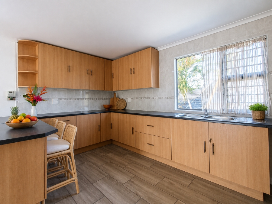 To Let 2 Bedroom Property for Rent in Dunvegan Gauteng