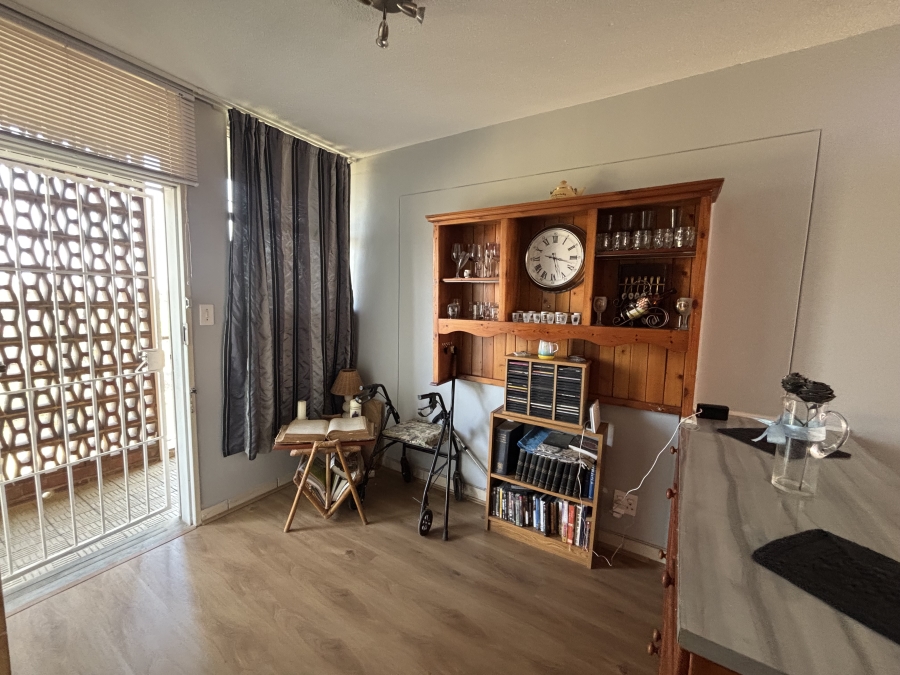 2 Bedroom Property for Sale in Elardus Park Gauteng