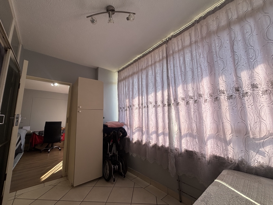 2 Bedroom Property for Sale in Elardus Park Gauteng