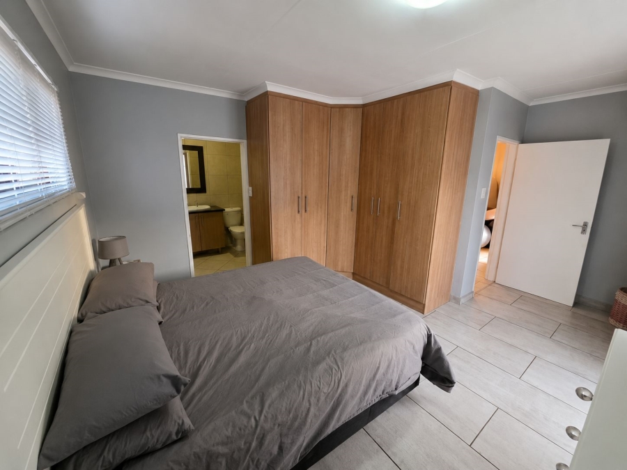 2 Bedroom Property for Sale in Meyersdal Gauteng