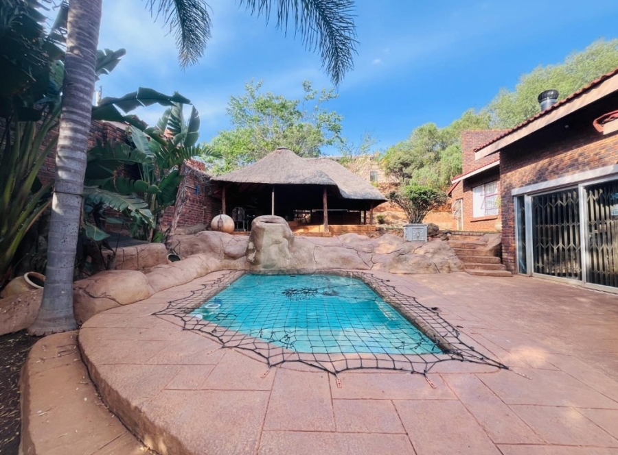 4 Bedroom Property for Sale in Meyersdal Gauteng
