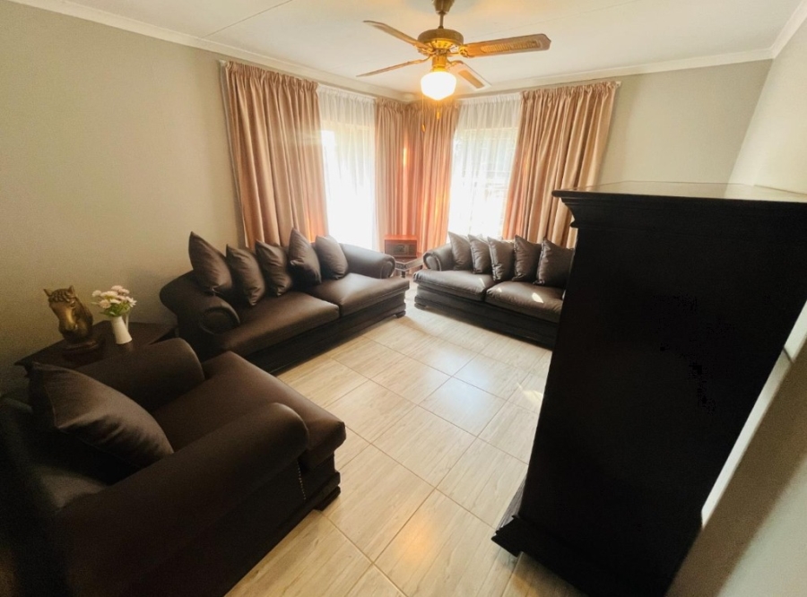 4 Bedroom Property for Sale in Meyersdal Gauteng
