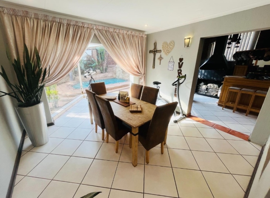 4 Bedroom Property for Sale in Meyersdal Gauteng