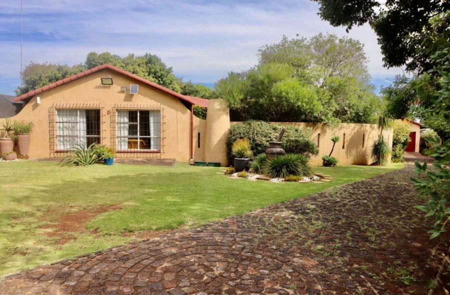 3 Bedroom Property for Sale in Brackenhurst Gauteng