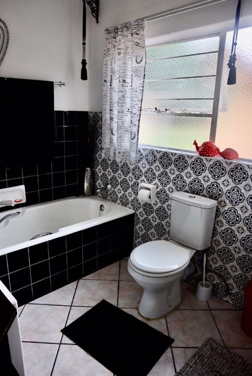 3 Bedroom Property for Sale in Brackenhurst Gauteng