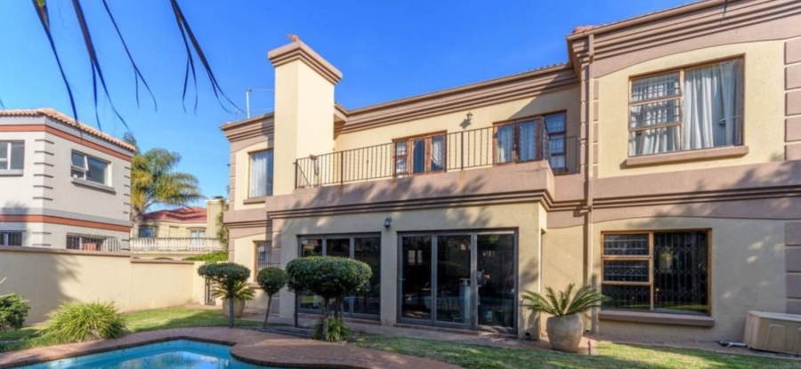 4 Bedroom Property for Sale in Van Riebeeck Park Gauteng