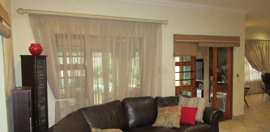 4 Bedroom Property for Sale in Van Riebeeck Park Gauteng