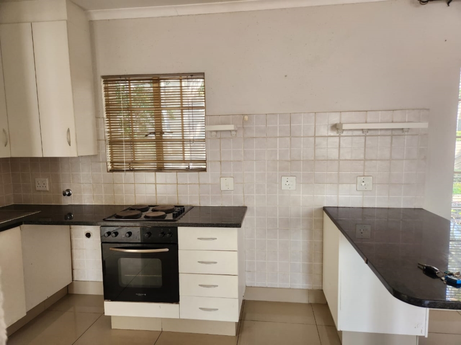 To Let 2 Bedroom Property for Rent in Morningside Gauteng