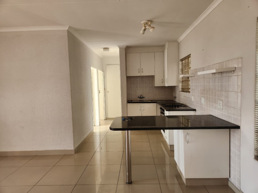 To Let 2 Bedroom Property for Rent in Morningside Gauteng