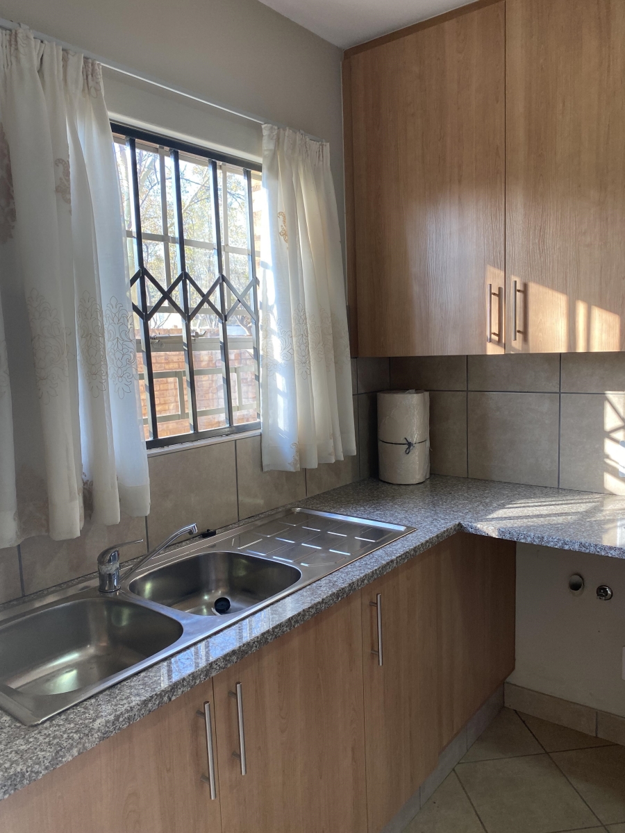 4 Bedroom Property for Sale in Hazeldean Gauteng